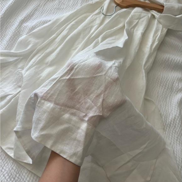 Birds of Paradis Beachy Coastal Style Ivory Linen V-Neck Belted Split Midi Dress - Picture 10 of 12